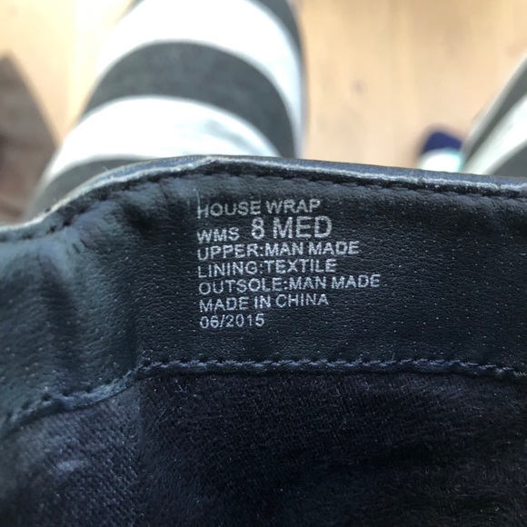 Kenneth Cole wedge ankle boots - Picture 8 of 8